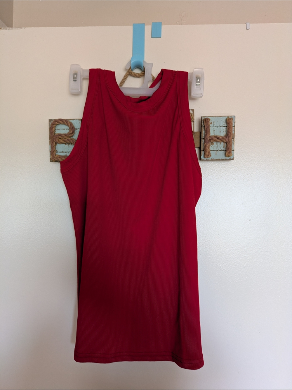 New w/o Tag with No Label Solid Red Ribbed Tank Top